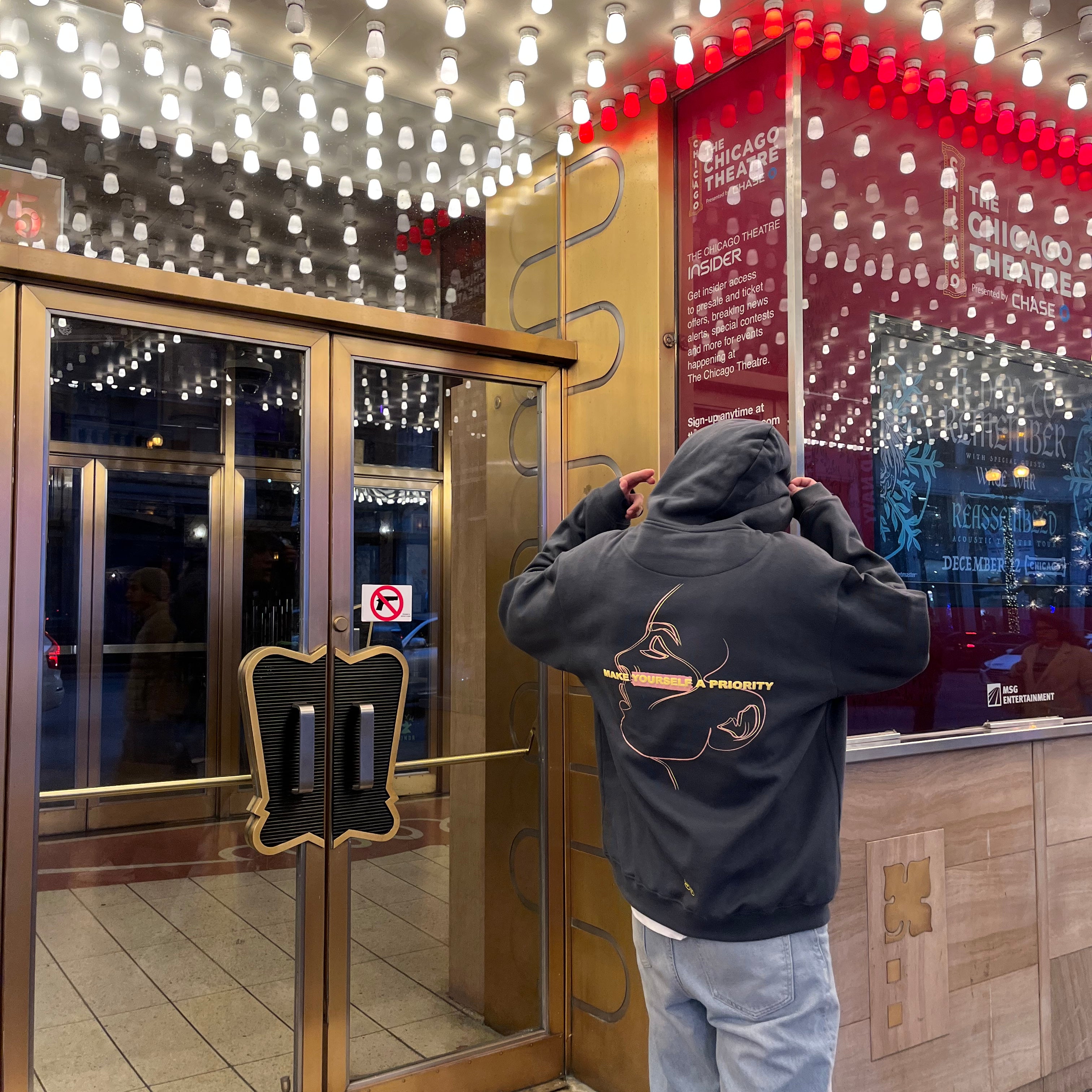 Galeria Hoodie Priority Sonderstories